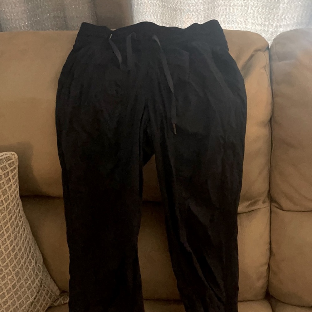 Lululemon Dance Studio Jogger in True Navy